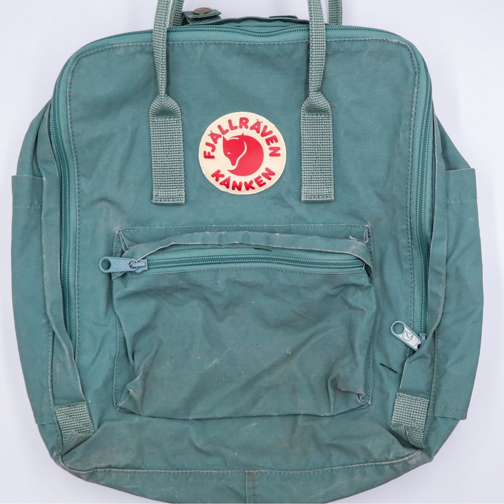 Fjällräven Kånken Backpack Unisex Frost Green Vinylon Classic Outdoor School Bag - Picture 7 of 16